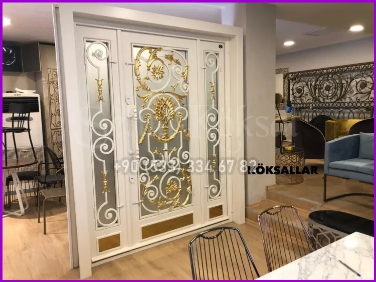 Villa Kapıları