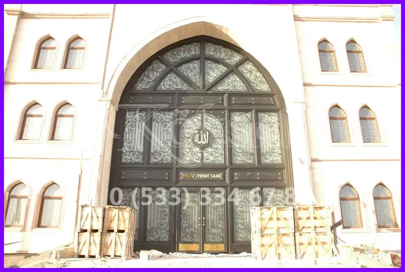 Ferforje Cami Kapıları 22