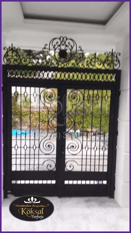 Kanatlı Bahçe Kapısı – Çubuklu Bahçe Giriş Kapısı